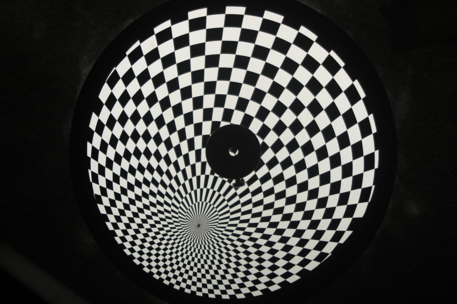 RECTANGLED UP CIRCLES